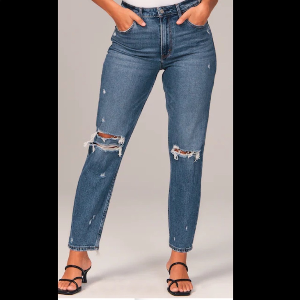 Abercrombie Curve Love Mom Jean